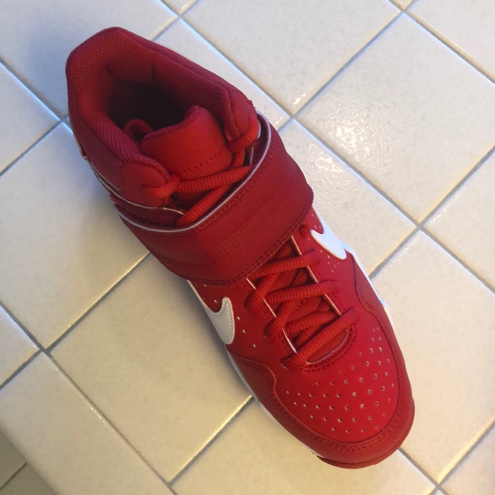 Boys baseball cleats